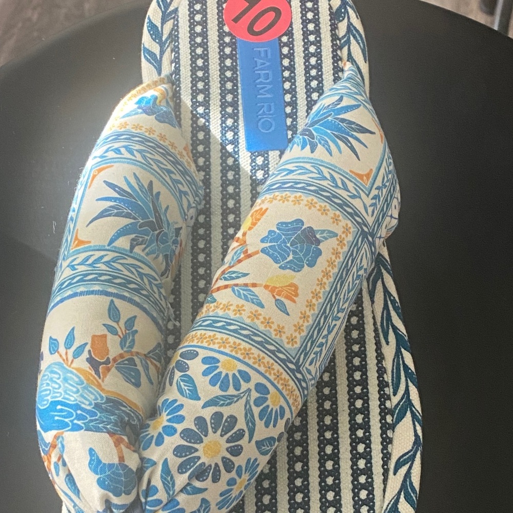 Slippers